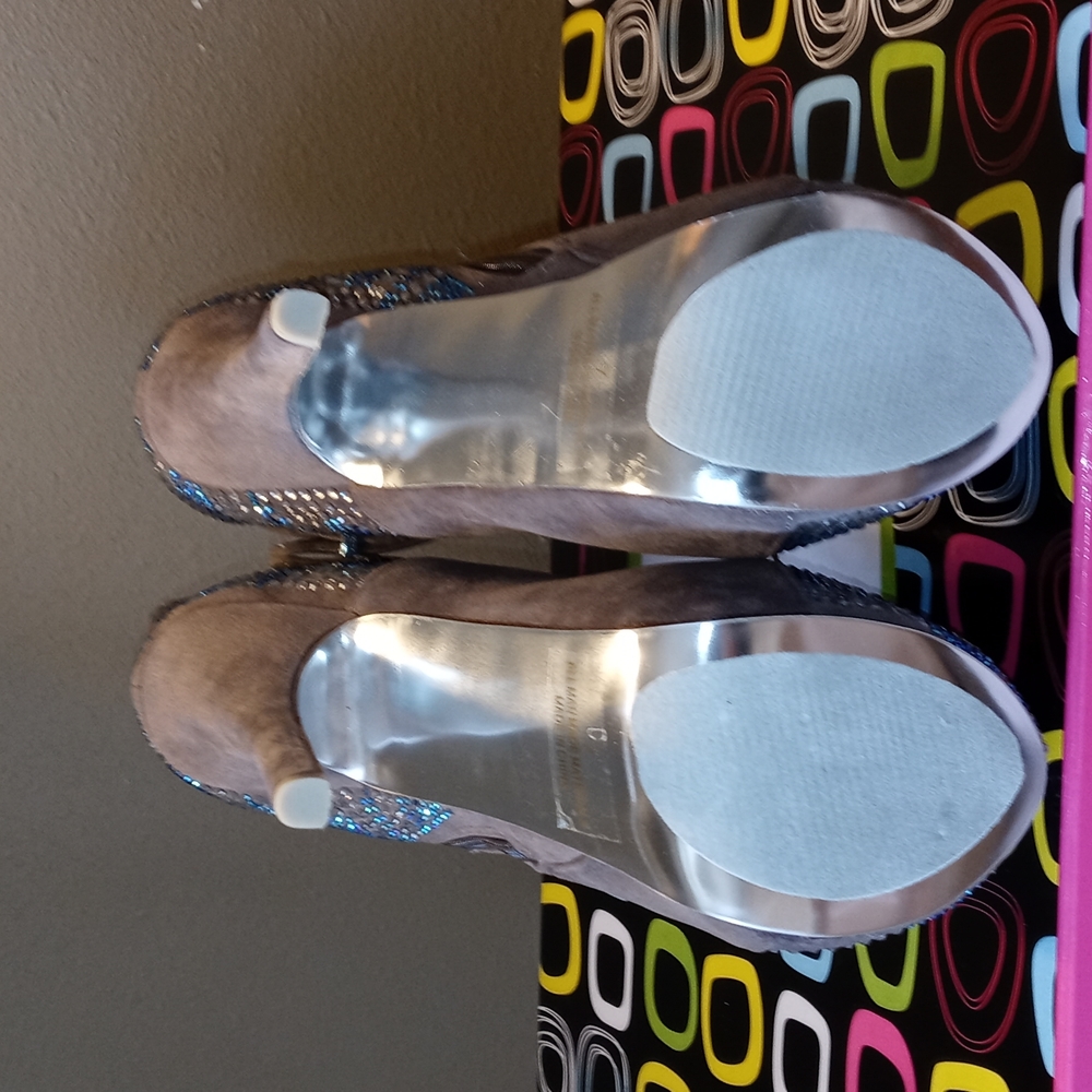 Gorgeous Stilletto by Mascotte Size 7 - Picture 4 of 5